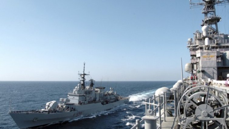 Италиански и френски кораб "разузнавач" идват в Черно море