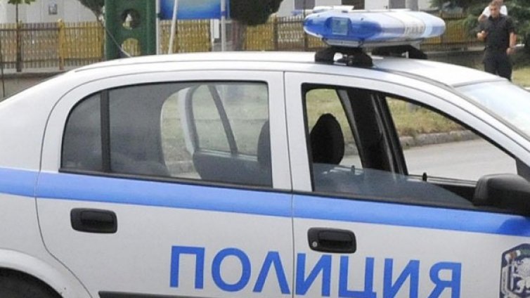 Жена наби медицинска сестра в болница в Пазарджик