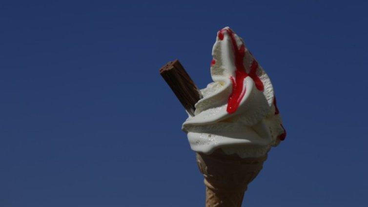 Филипинци правят сладолед с крокодилски яйца