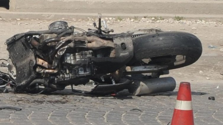 Мотоциклетист загина при катастрофа край Жеравна