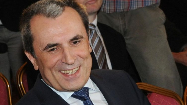 Това правителство е буфер, признава Орешарски