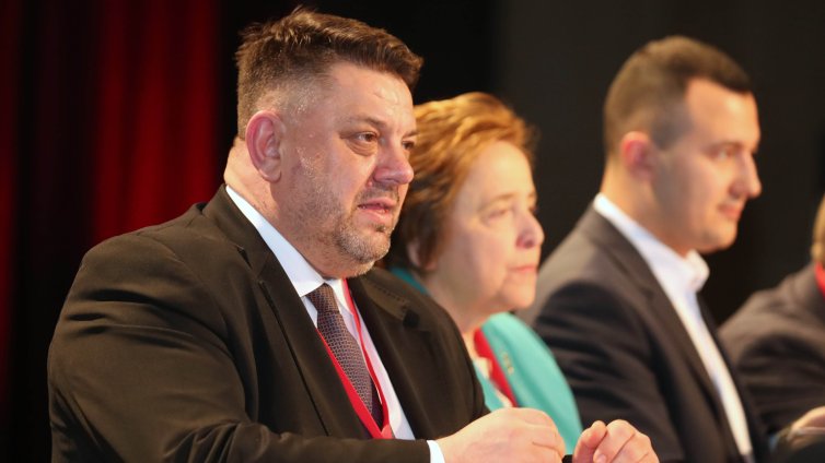 Битката за БСП: Зафиров и Гуцанов отиват на балотаж