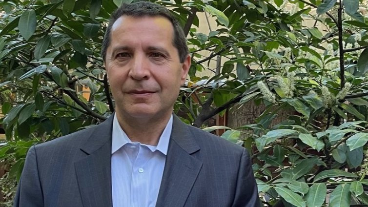 Как помага хомеопатията за лечението на тревожност и безсъние?