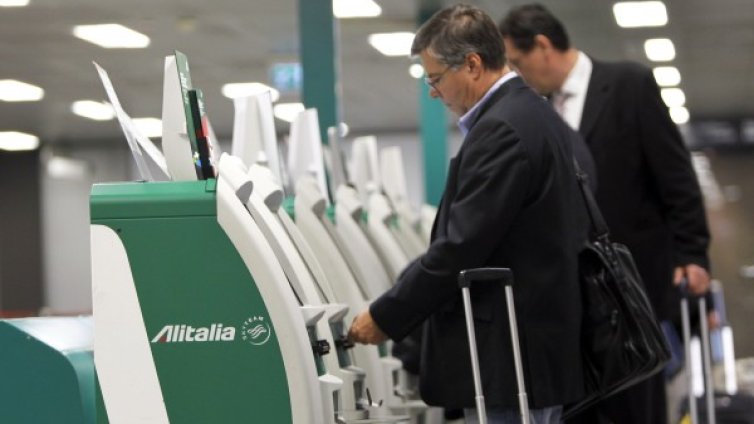 Etihad се намести в пилотската кабина на Alitalia 
