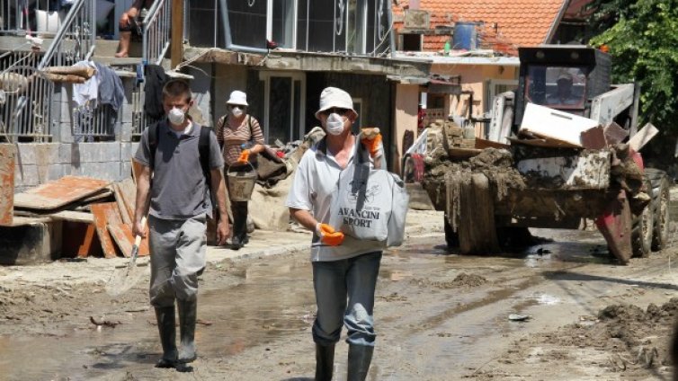 БСП обеща 30 000 лв. на пострадалите от наводненията 