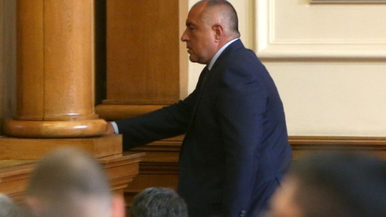 ГЕРБ бойкотира НС, ще осигури кворум за оставката на Орешарски 