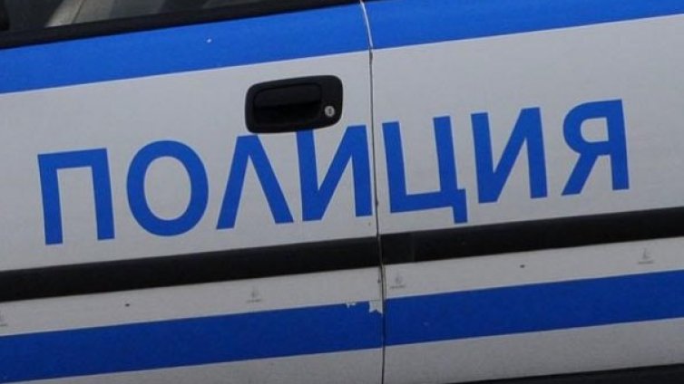 Жена източила 5500 лв. от картата на възрастна русенка
