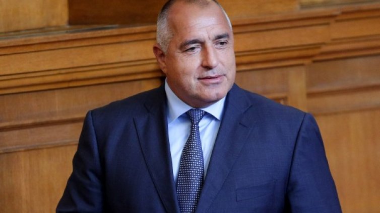 Борисов пресява нови депутати
