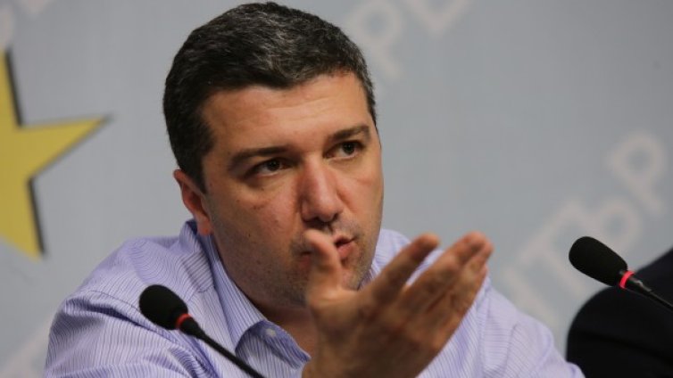 Стойнев начело на БСП &ndash; шансът за ляво обединение