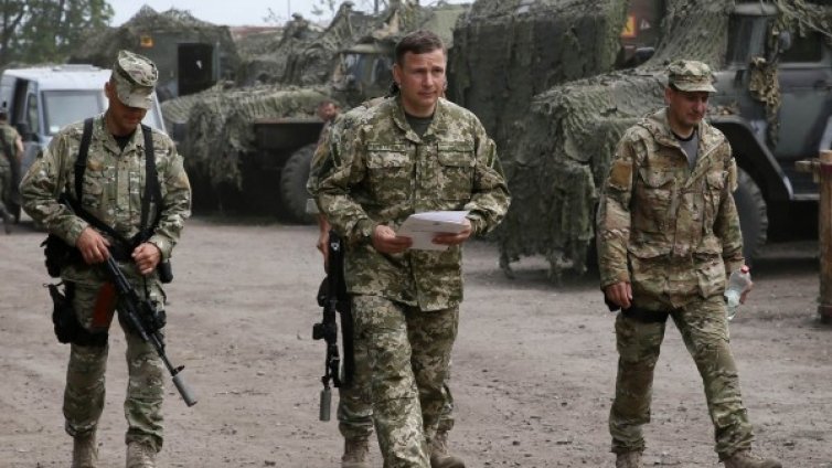 Боевете край Донецк и Луганск продължават
