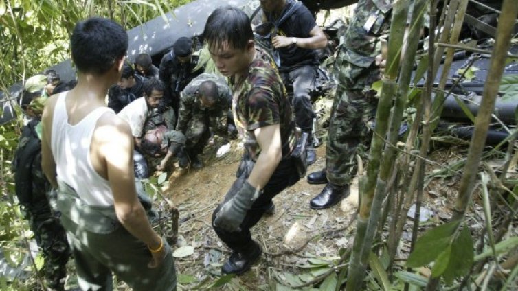 Военен хеликоптер се разби във Виетнам, 16 души са загинали