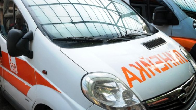 Литовец падна от третия етаж, пробвал да влезе у тях през терасата