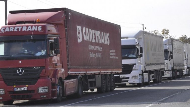 Забраняват движението на камиони през прохода &bdquo;Шипка&rdquo;