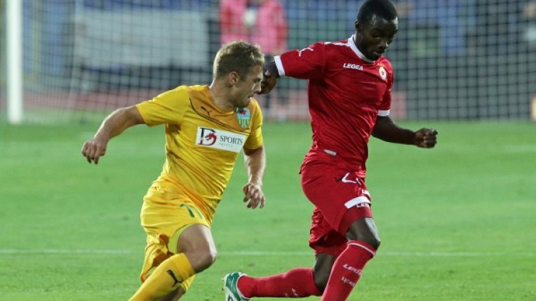 Шеф на ЦСКА: Зимбру е посредствен отбор