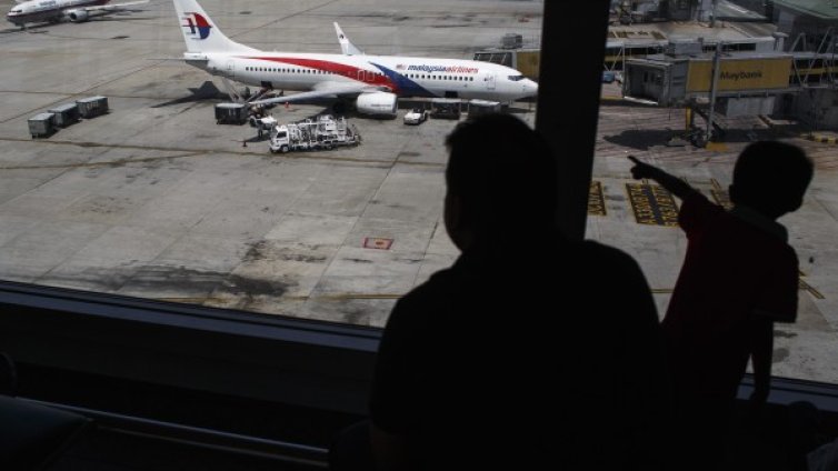 Колко често цивилни самолети летят над конфликтни зони?