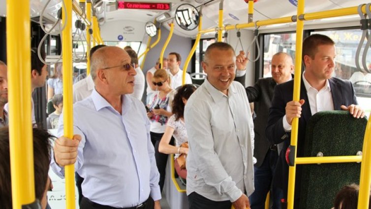 От днес старозагорци ще се возят в нови тролеи