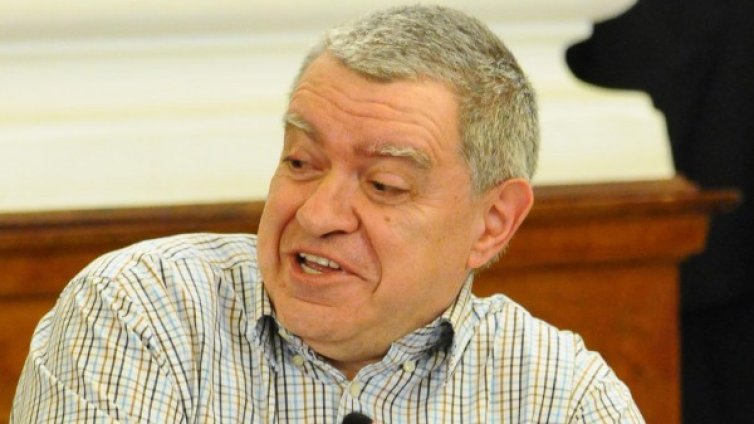 Няма да има вакуум във властта, обясни Константинов 