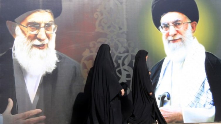 Кореспондент на "Вашингтон пост" и съпругата му арестувани в Иран