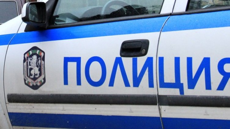 Верижна катастрофа стана край Бургас, пострада човек