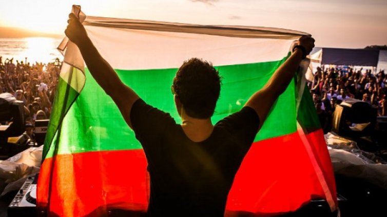 Fedde Le Grand развя българското знаме пред 6000 души