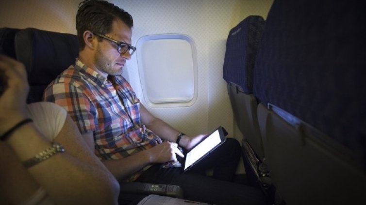 Създадоха дисплей за таблет, който коригира образа спрямо зрителните проблеми