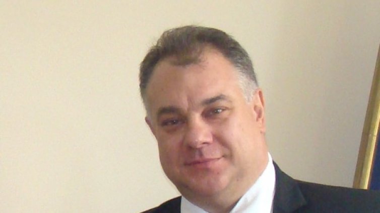 Новият здравен министър спря уволнението на шефа на "Пирогов"