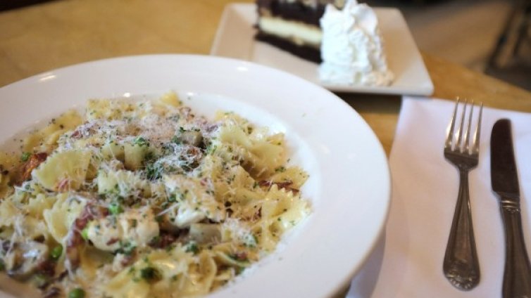 Всичко целофанено, желирано, генномодифицирано не е за хора 