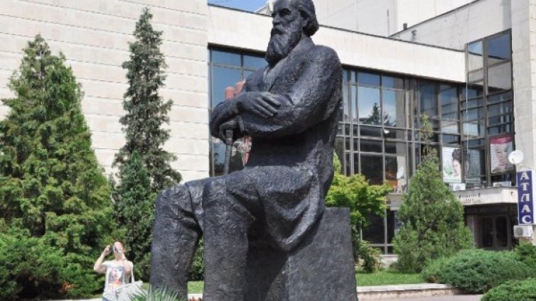 Ще кръстят ли Благоевград на цар Самуил?