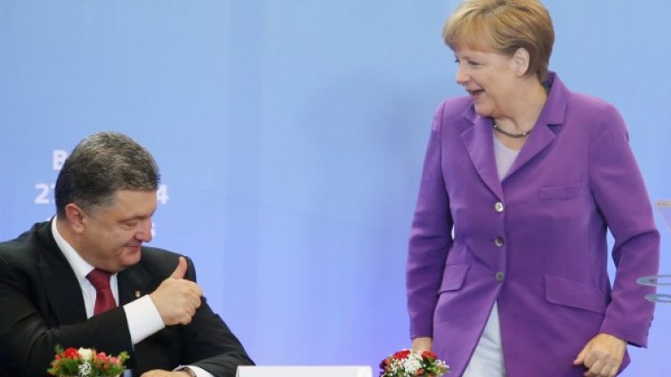Порошенко и Меркел обсъдиха отново украинската криза