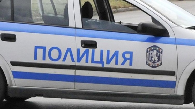Двама взеха 4000 евро от грък
