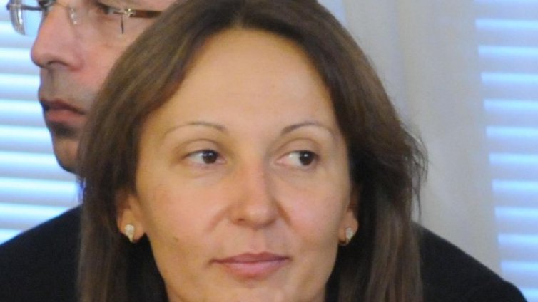 Спортното министерство спря търга за ремонт на Зимния дворец