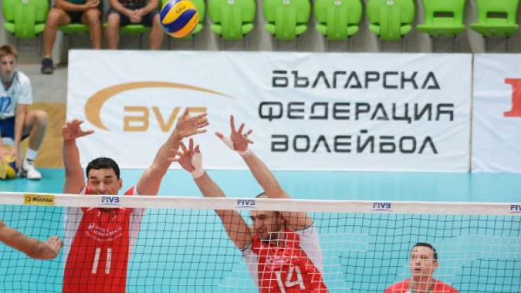 Волейболните ни "лъвове" превзеха "китайската стена"