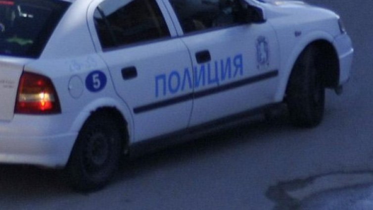 Двама чужденци са открити мъртви в Златни пясъци