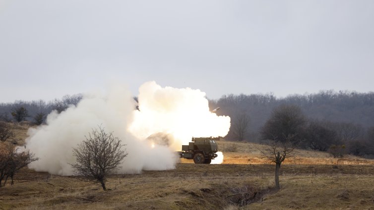 САЩ удължават преговорите за HIMARS &ndash; ще бъде ли въоръжен Тайван?