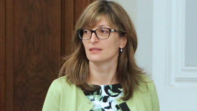 Става въпрос за спасение, а не за "поскъпване на тока"!