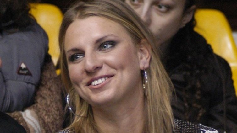 Сесил Каратанчева иска отново да играе за България