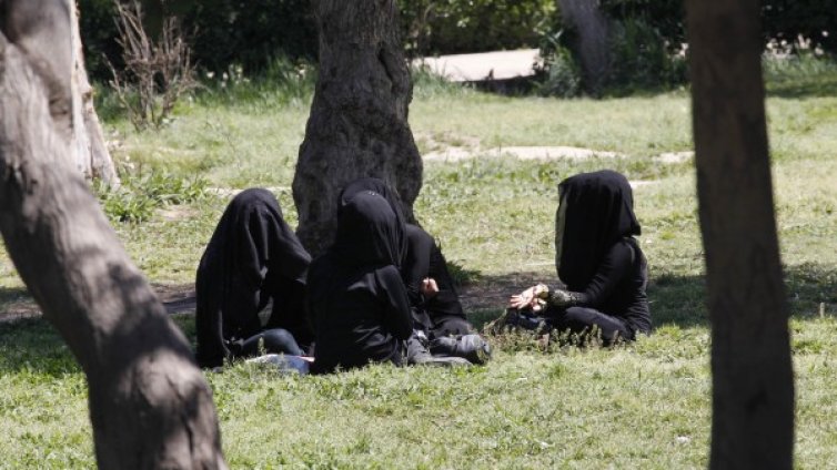 Момичетата от Запада, които искат да родят деца на джихадистите 
