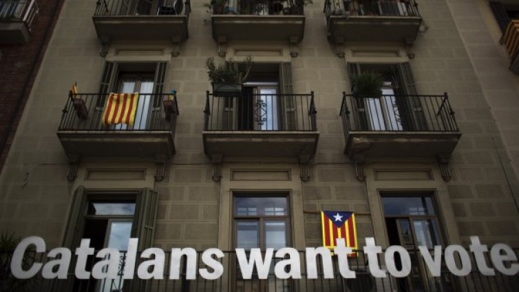 Каталунците спират кампанията за допитване за независимост 