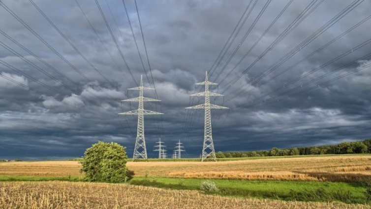 И с поскъпването на тока средствата за инвестиции на ЕРП-тата не стигали