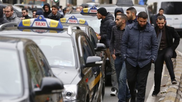 Живеещите в София чужденци са 1% от населението