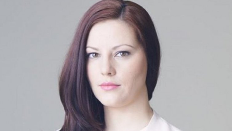 Ива Йорданова е амбициозна жена, бори се за признание!