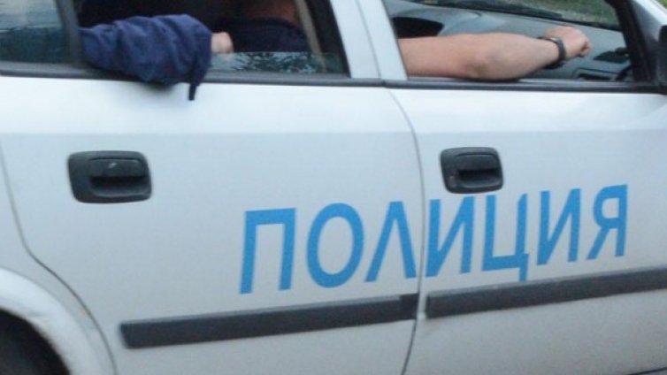Задържаха млад мъж, пробол с нож друг в Угърчин
