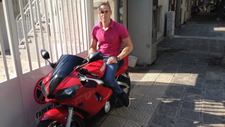 Търсят спешно кръв за 21-годишен моторист от Пловдив 