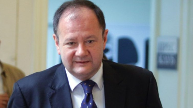 Изборите не решават нищо, ако обществото е засегнато!