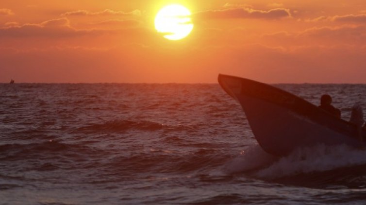 Стотици мигранти бяха спасени край бреговете на Италия