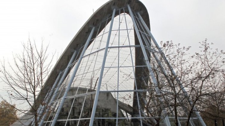 Починалите животни в столичния зоопарк имали злокачествена треска