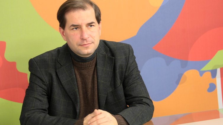 Борислав Цеков: САЩ може да повлияят на цените на петрола