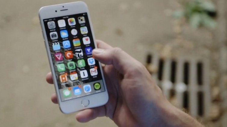 Трябваше да има iPhone с големи размери много по-рано!