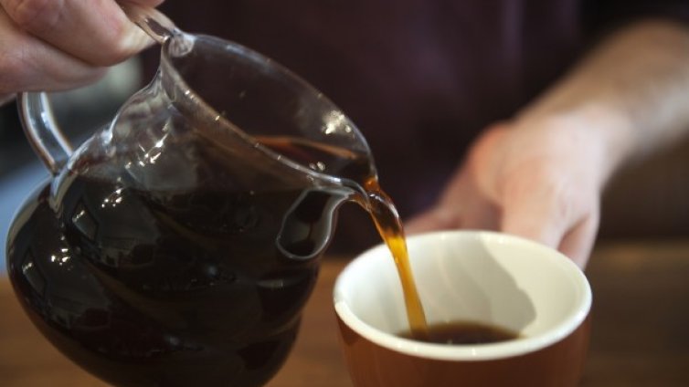 Кафето може и да ни разкраси