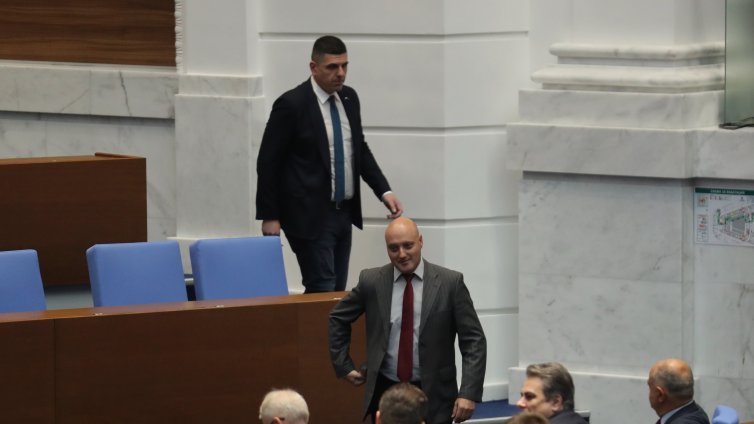 ПП-ДБ: От вчера ГЕРБ и ДПС-НН са практически една и съща политическа сила      